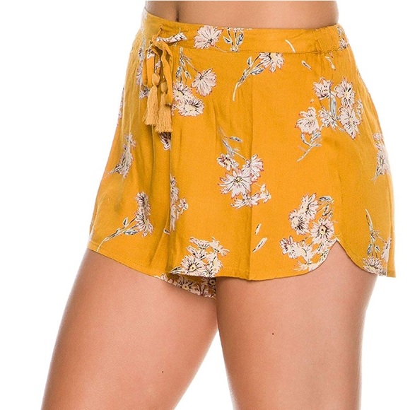 Billabong Sea Dunes Printed Woven Shorts - Picture 2 of 8